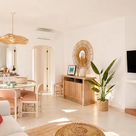 Apartment Ground Floor & Pool
