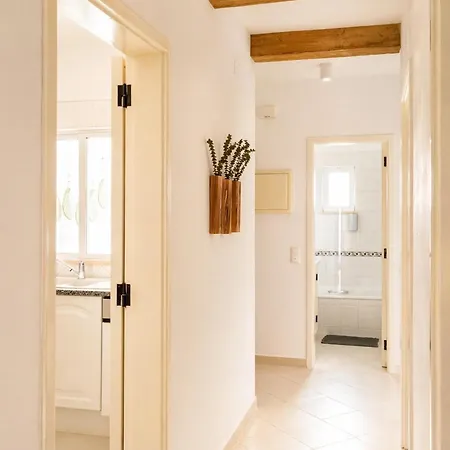 Apartment Ground Floor & Pool *