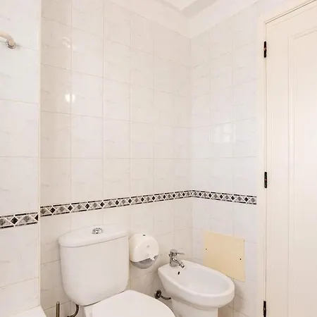 Apartment Ground Floor & Pool Albufeira